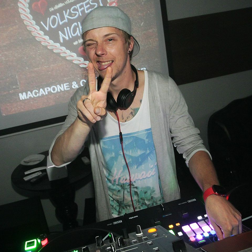 DJ am Pult