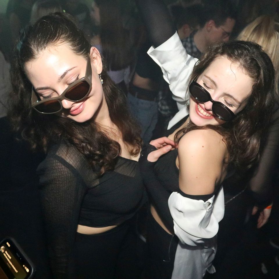 Friends auf der Party