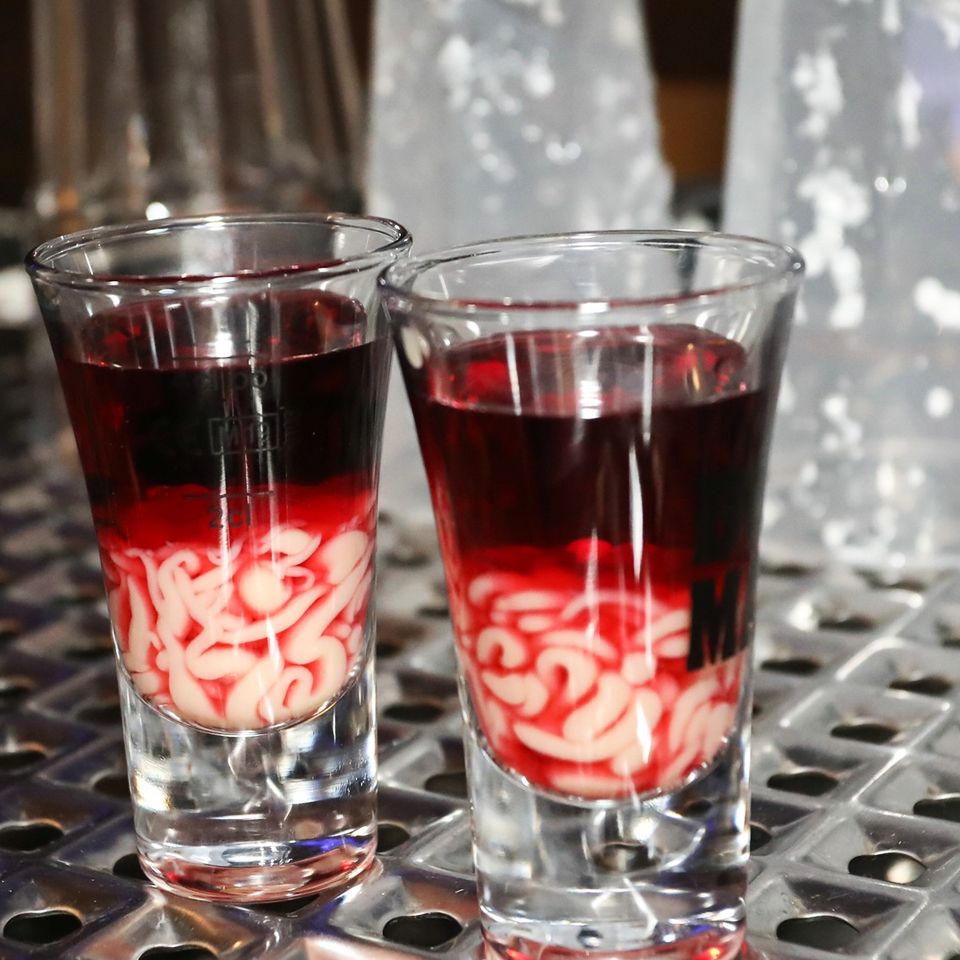 Shots an der Bar